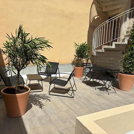 Studio Spacieux Avec Patio En Centre Ville Cavalaire-sur-Mer Exterior foto